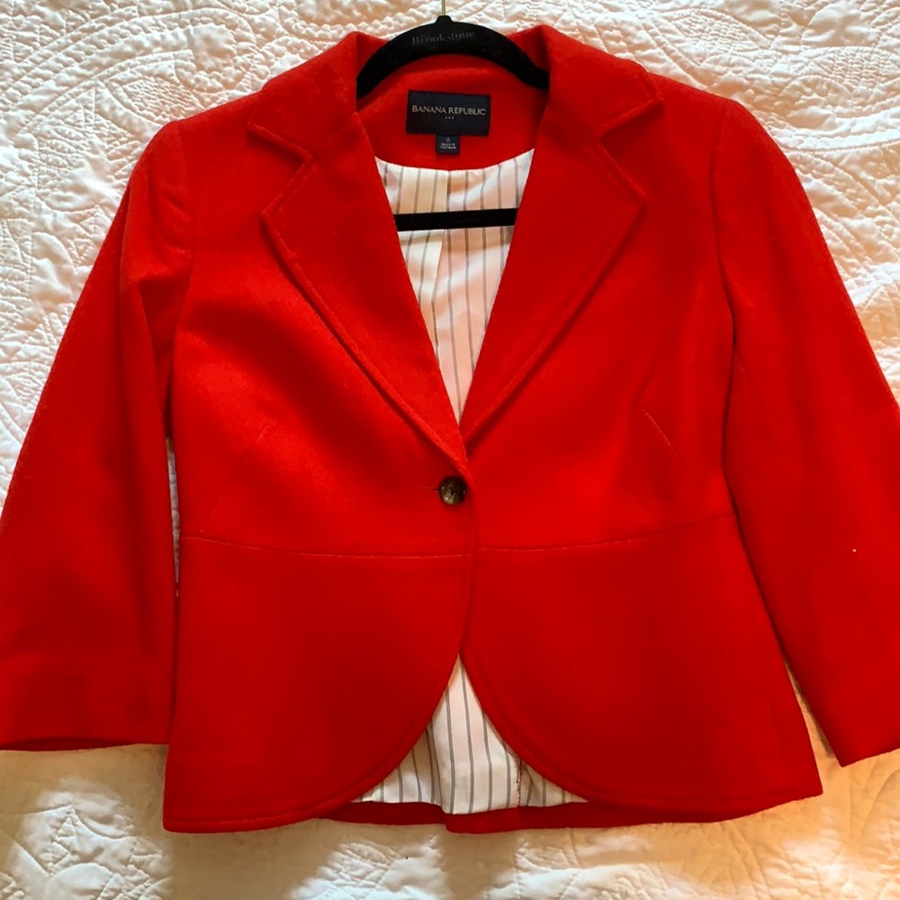 Banana Republic crop sleeve blazer